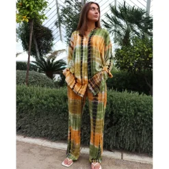 Liberté dame skjorte FREJA - ARMY BROWN TIE DYE Hot